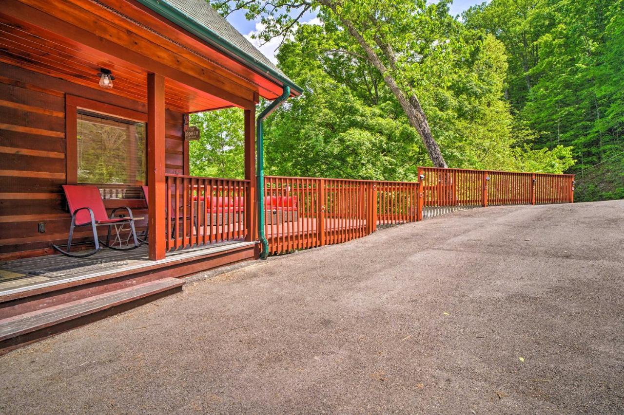 Pigeon Forge Cabin Sauna, Saltwater Pool And Views! Sevierville Exterior photo